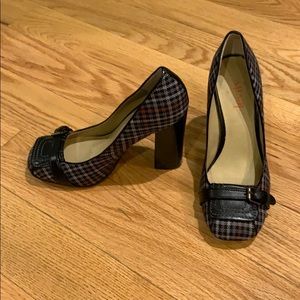 Plaid shoes with buckle